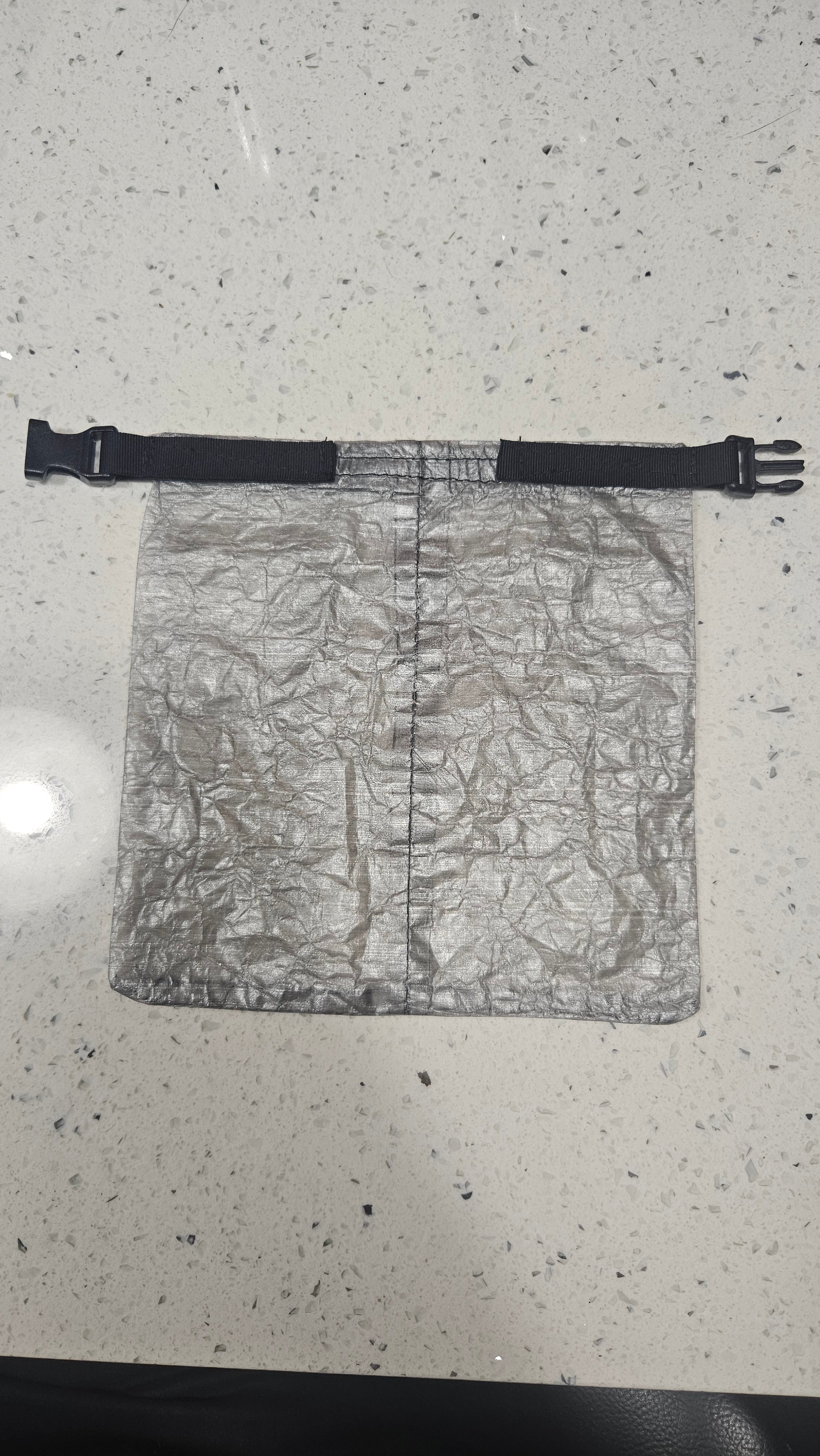 Dyneema Waterproof Roll Top Dry Bag – Small (1.3L)